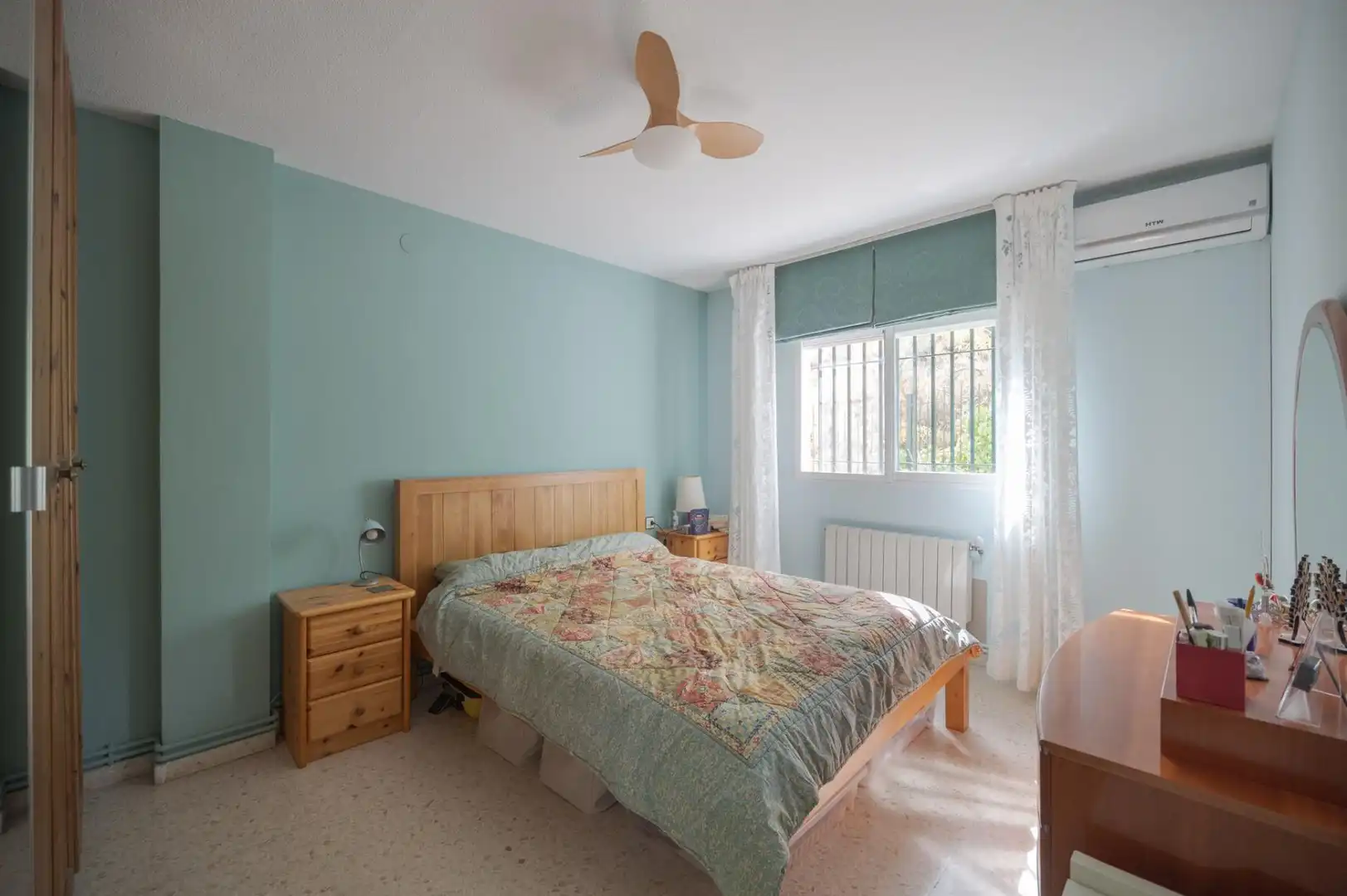 Bedroom of Flat for sale in Genil
