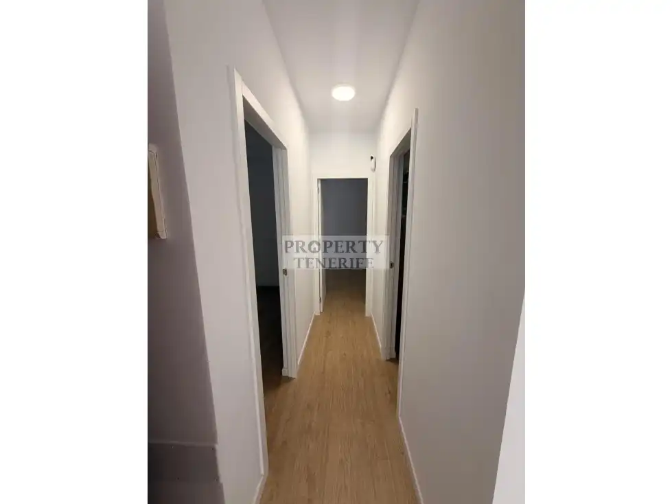 Apartamento en venta en Arona