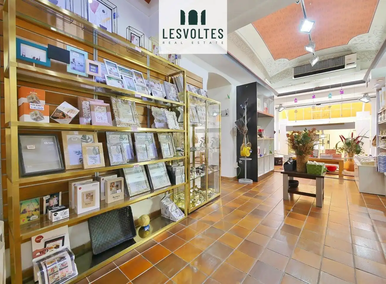 Business premises for sale in calle de Cavallers, imagen 9