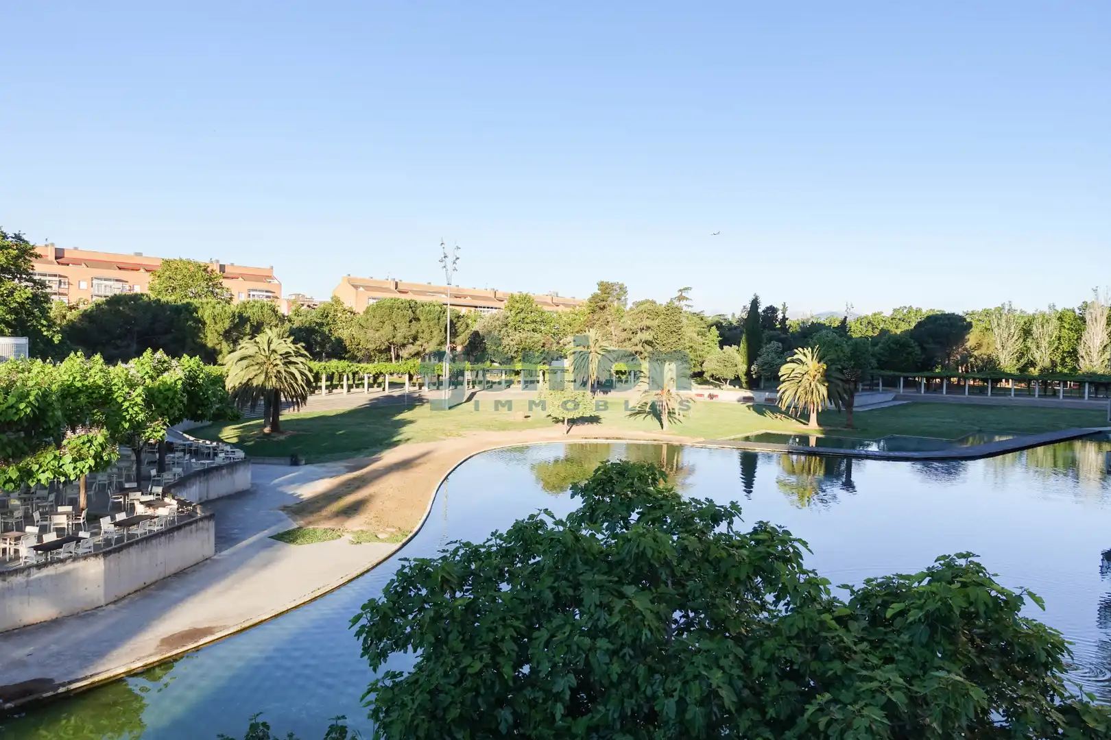 Jardín de Ático en venta en Girona con Aire acondicionado, Calefacción y Terraza