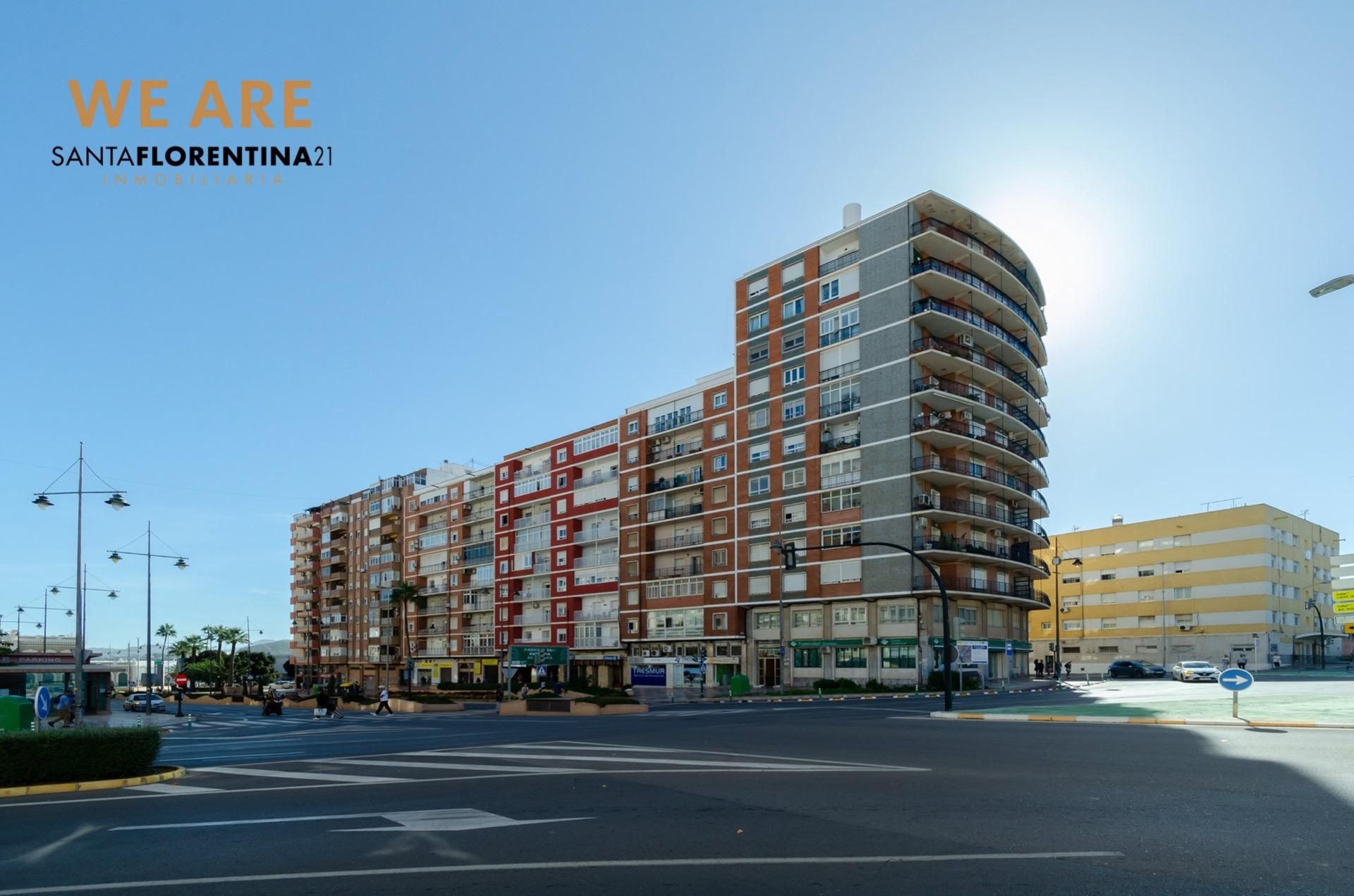 Vista exterior de Piso en venta en Cartagena