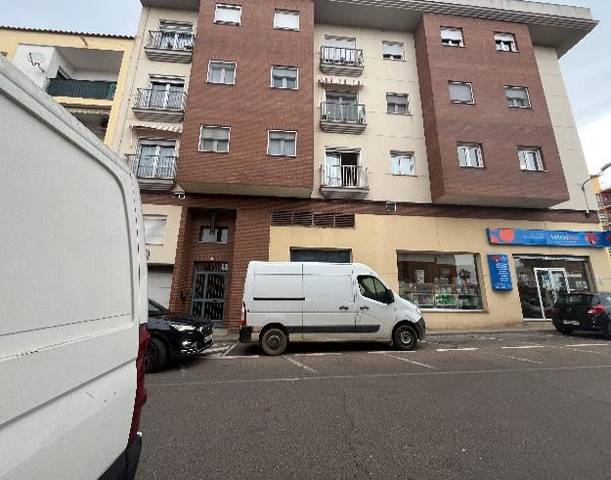 Local comercial en Venta en Jose M De Calatrava en Sur