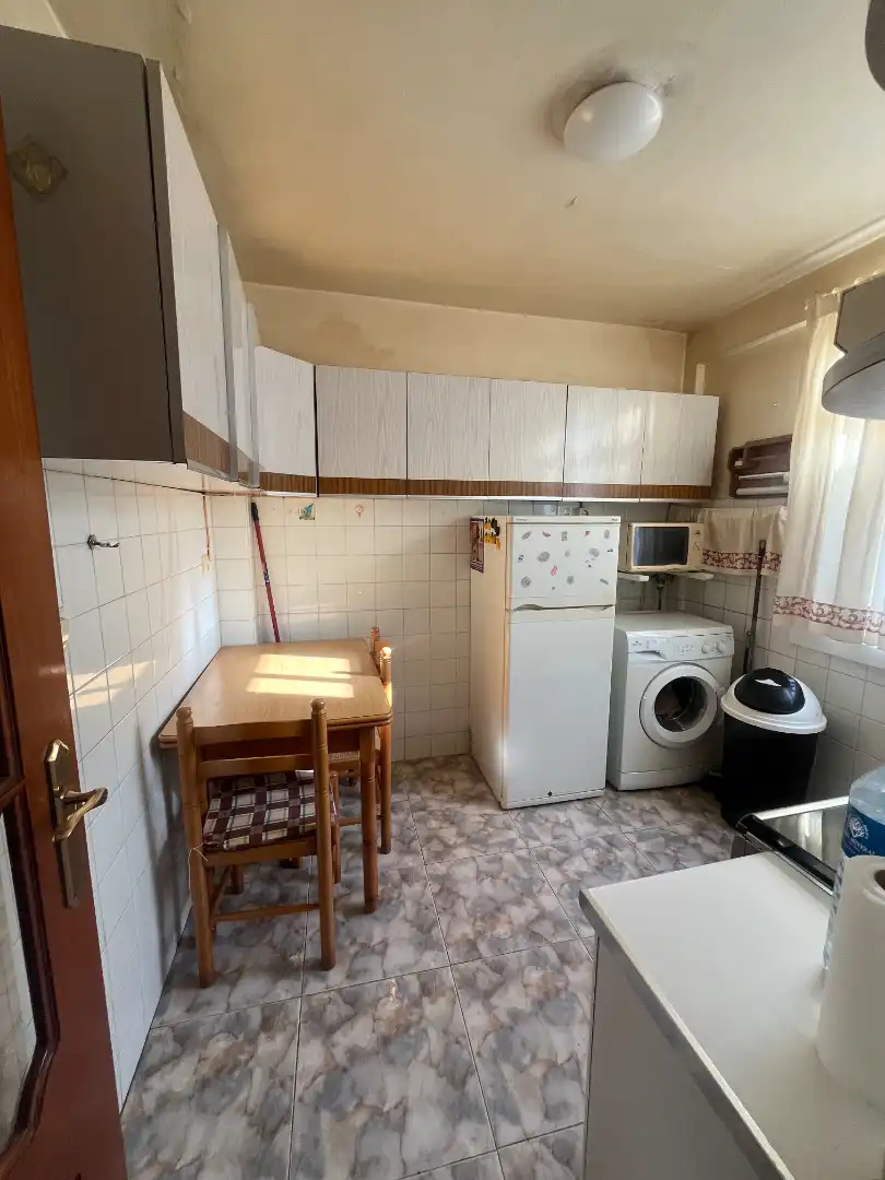Cocina de Piso en venta en A Coruña Capital  con Amueblado, Horno y Lavadora