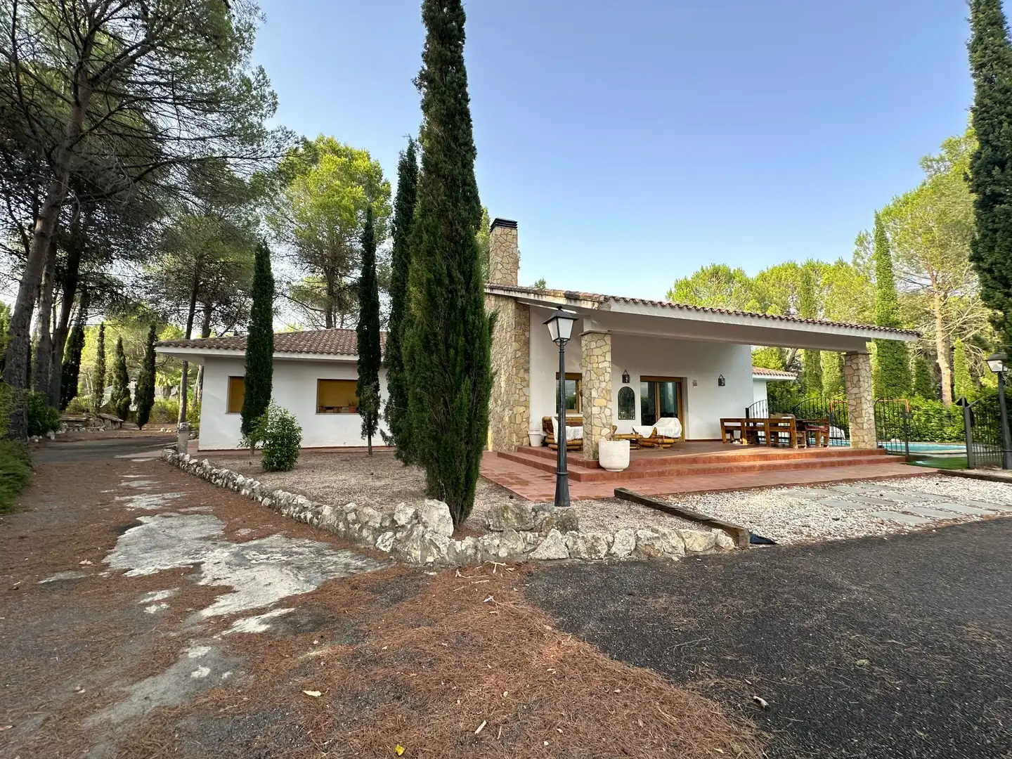 Vista exterior de Casa o chalet en venta en Ontinyent con Calefacción, Jardín privado y Piscina