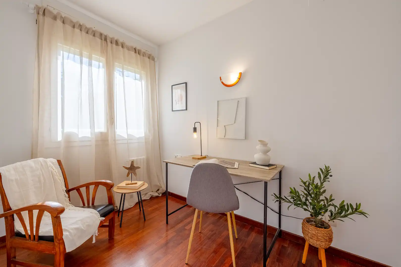 Bedroom of Flat for rent in Sant Andreu de Llavaneres  with Air Conditioner, Heating and Private garden
