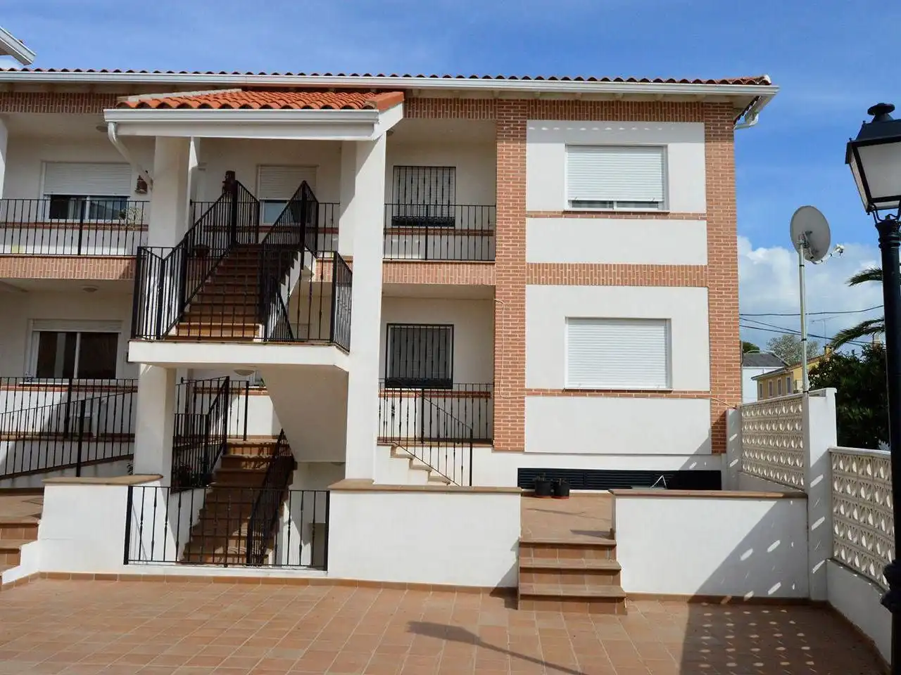 Vista exterior de Garaje en venta en Santorcaz