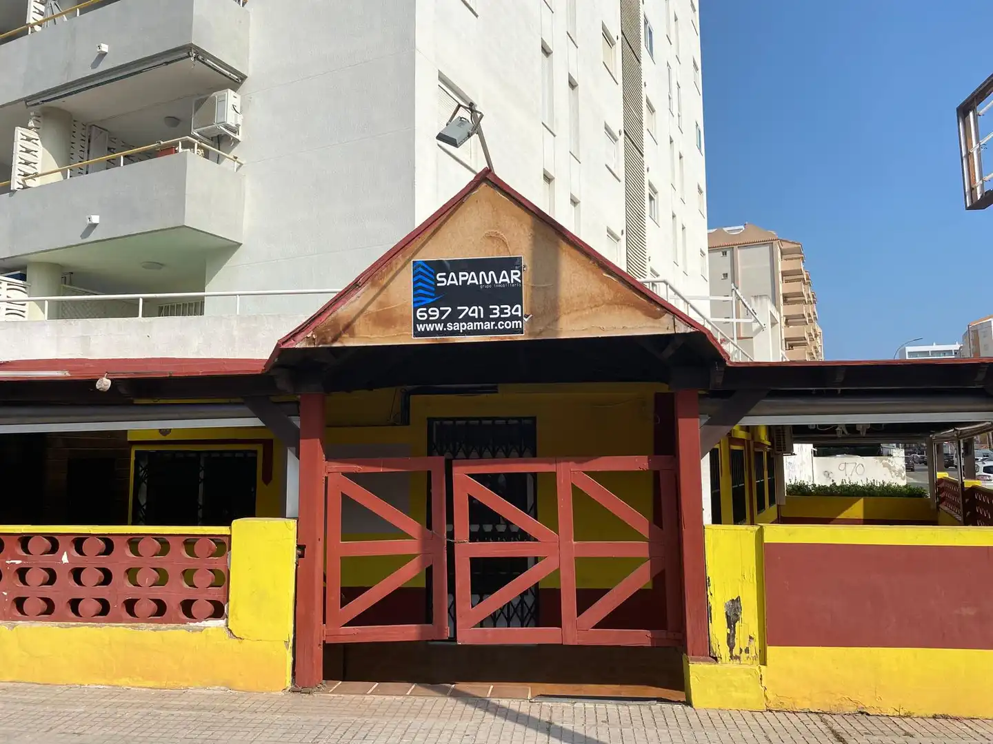 Business premises to rent in Playa de Gandia
