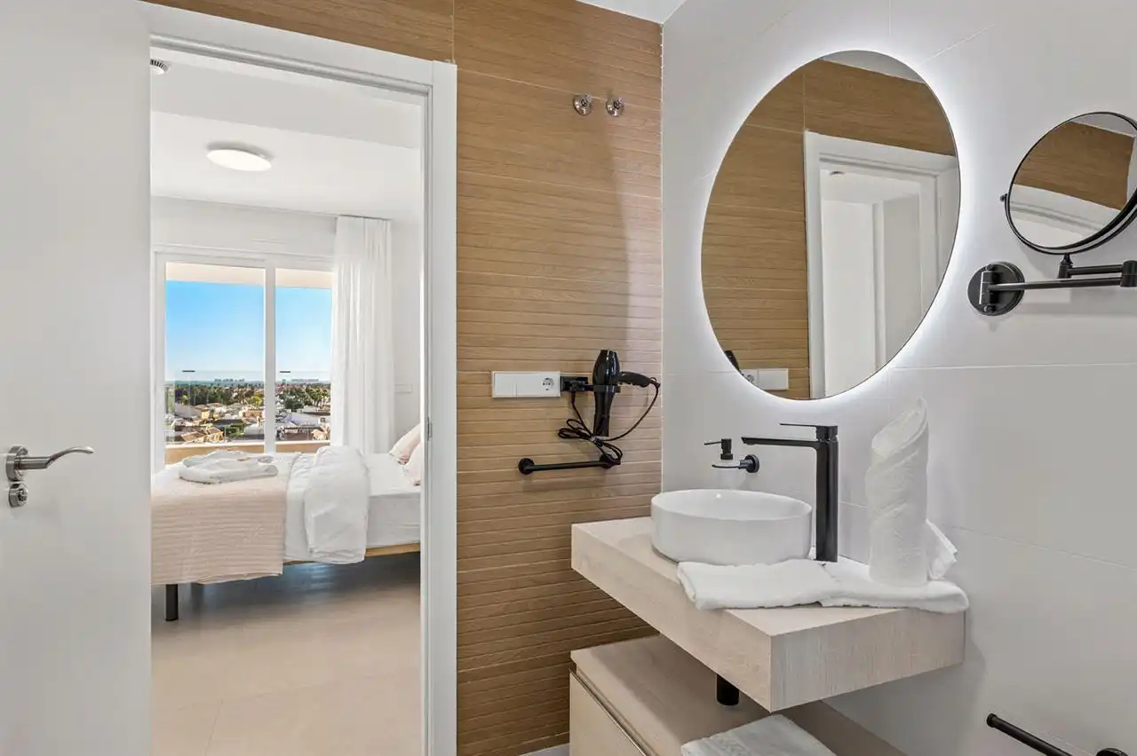 Bany de Apartament en venda en Los Alcázares amb Piscina i Moblat