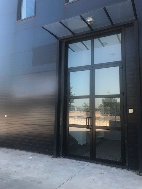 Industrial buildings to rent