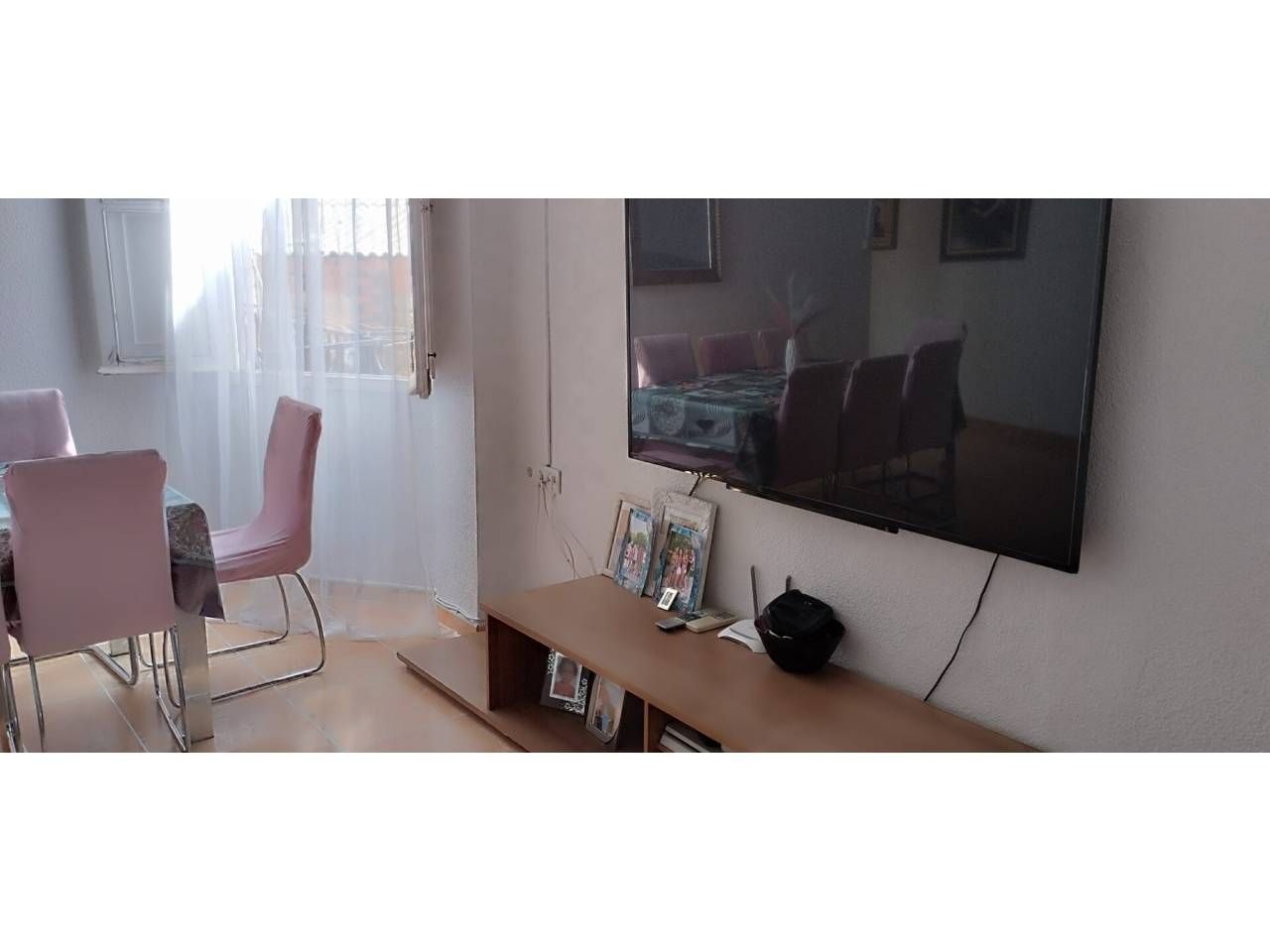 Living room of Flat for sale in Gandia  with Air Conditioner, Furnished and Balcony