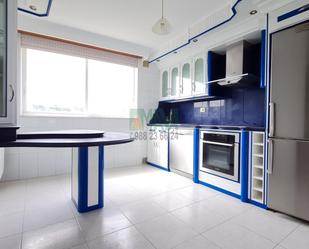 Kitchen of Flat for sale in Ourense Capital   with Heating, Parquet flooring and Storage room