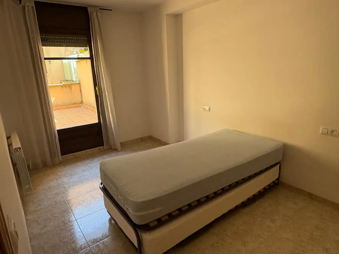 Habitación de Piso en venta en Solsona con Calefacción, Terraza y Horno