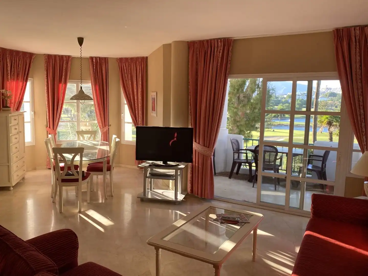 Comedor de Apartamento en venta en Mijas con Aire acondicionado, Terraza y Internet