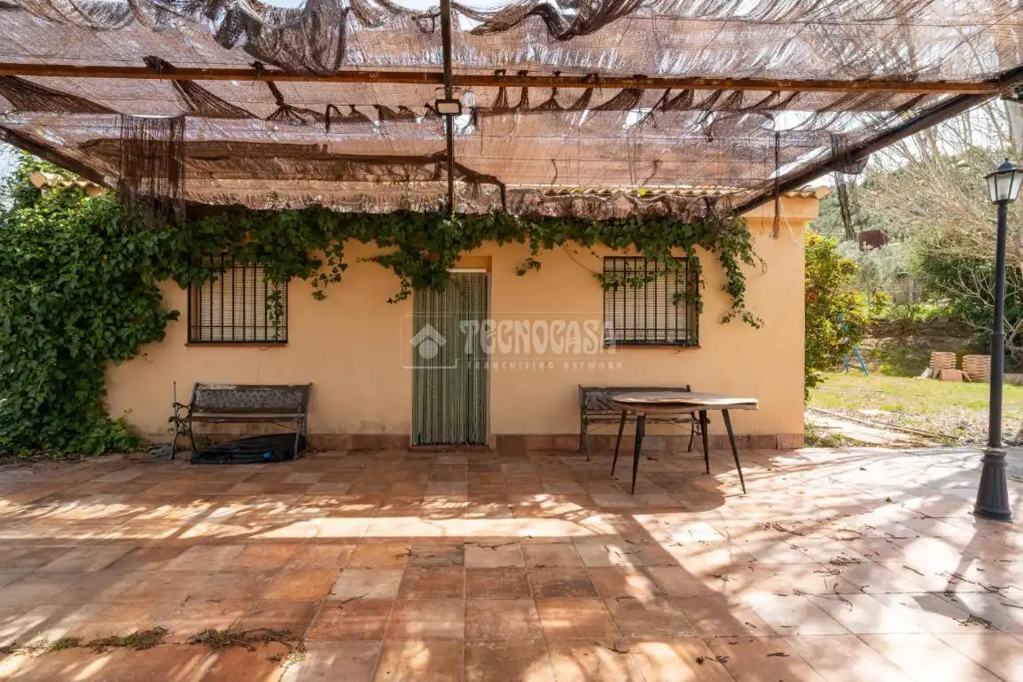 Terrassa de Finca rústica en venda en Iznalloz