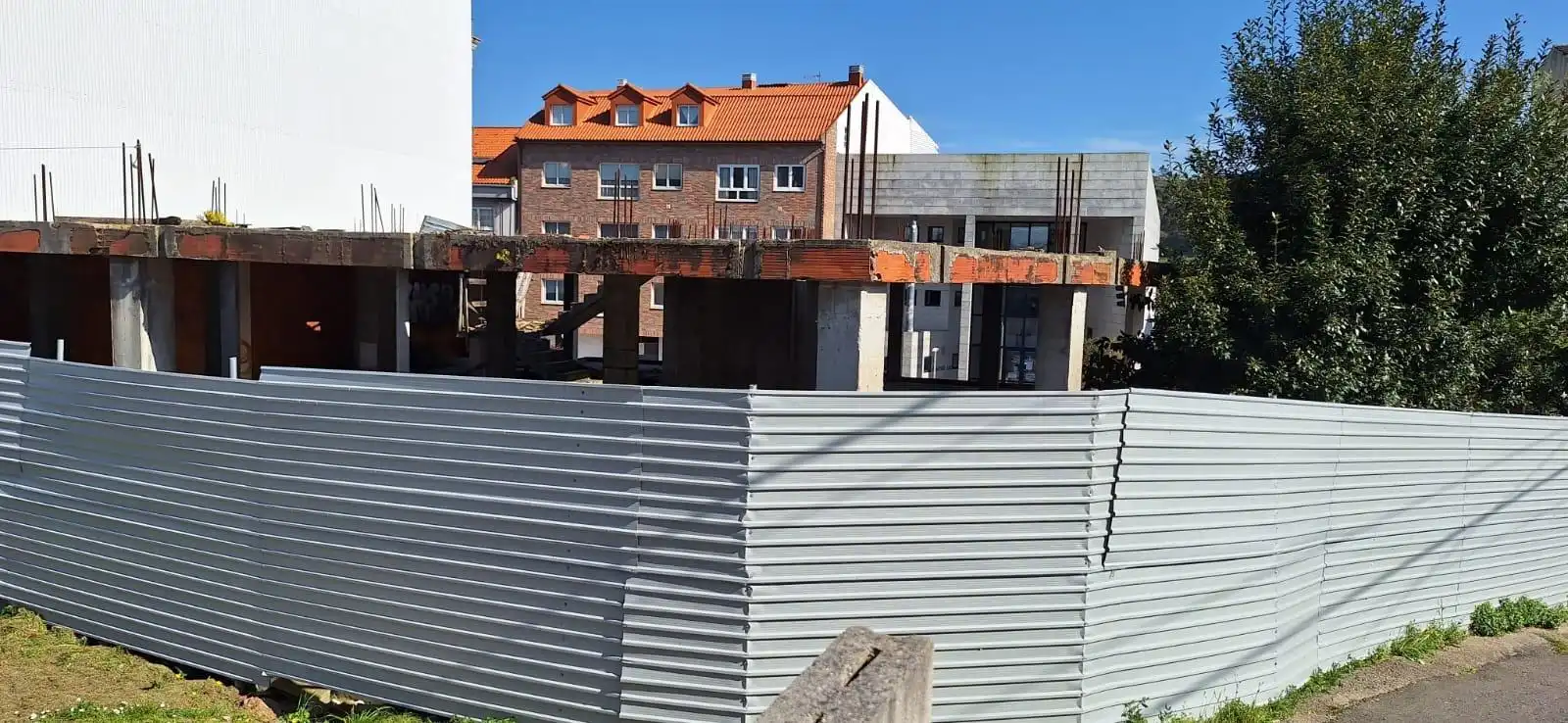 Gebäude zum Verkauf in Travesía de Meicende, 51, Pastoriza