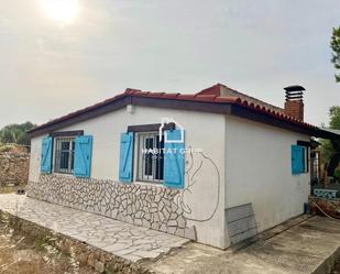 Vista exterior de Casa o xalet en venda en Tivissa amb Jardí privat, Terrassa i Traster