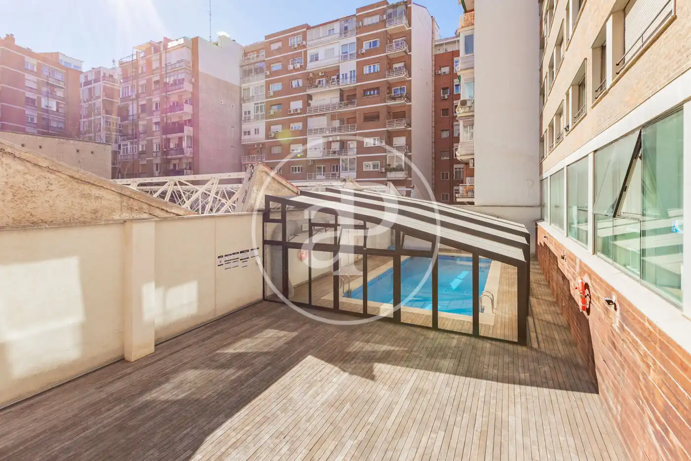 Schwimmbecken von Wohnung zum Verkauf in Madrid mit Klimaanlage, Heizung und Gemeinschaftspool