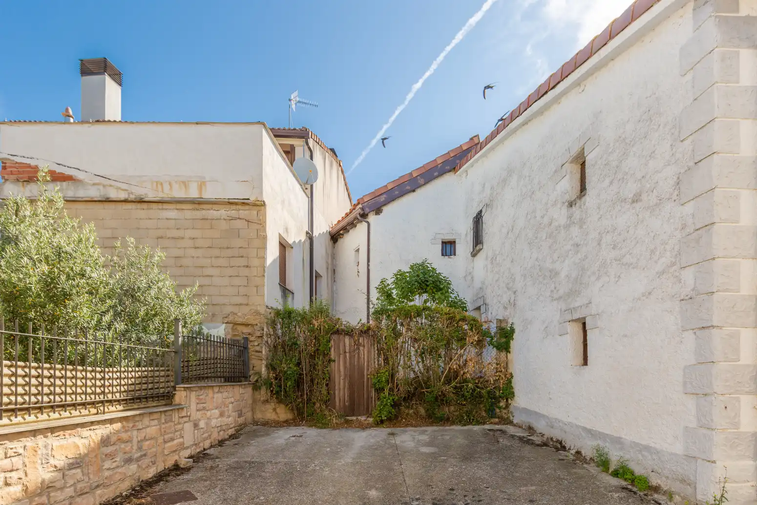 Vista exterior de Casa o chalet en venta en Galar con Calefacción, Jardín privado y Parquet