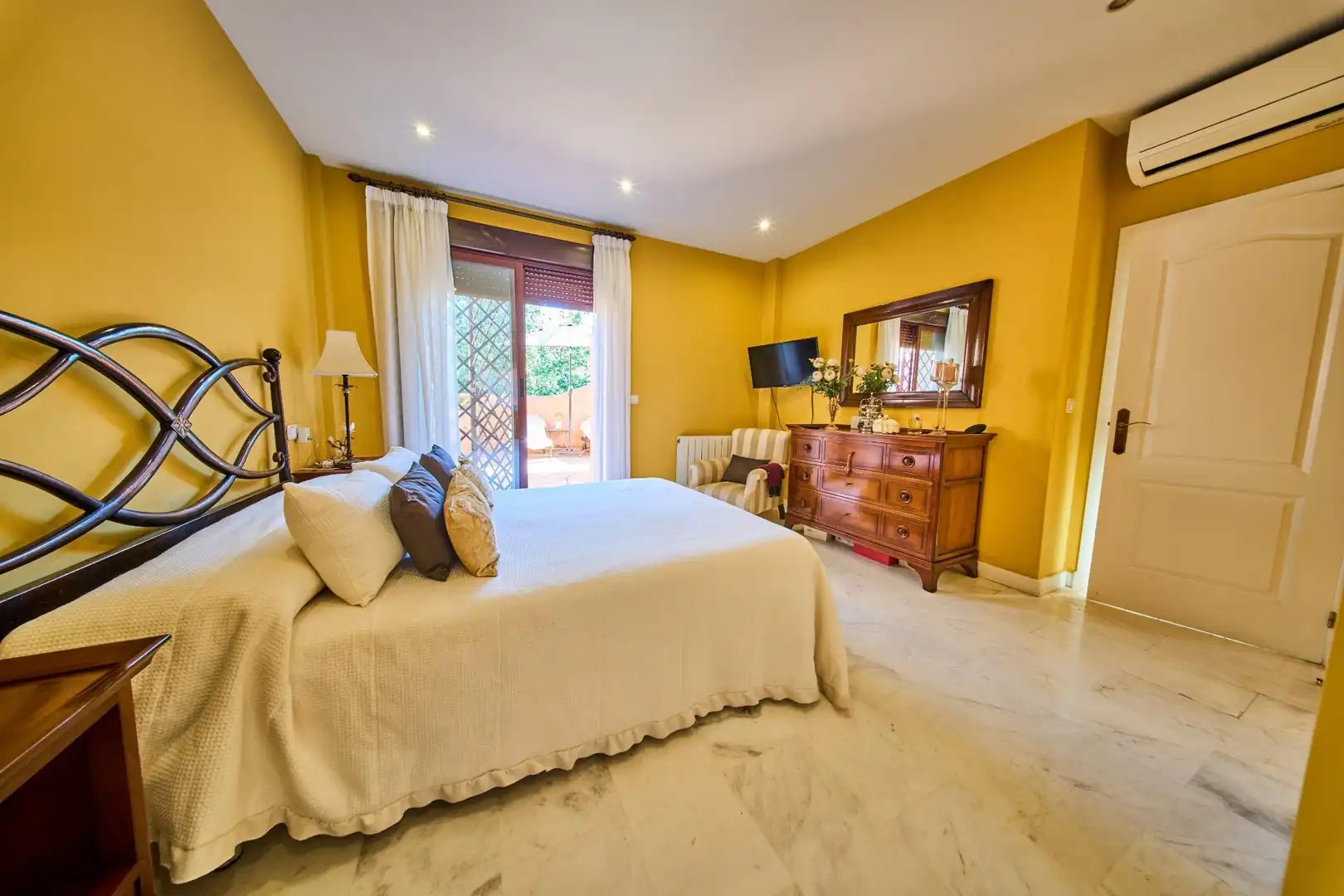 Einfamilien-Reihenhaus zum Verkauf in Motril, Granada
