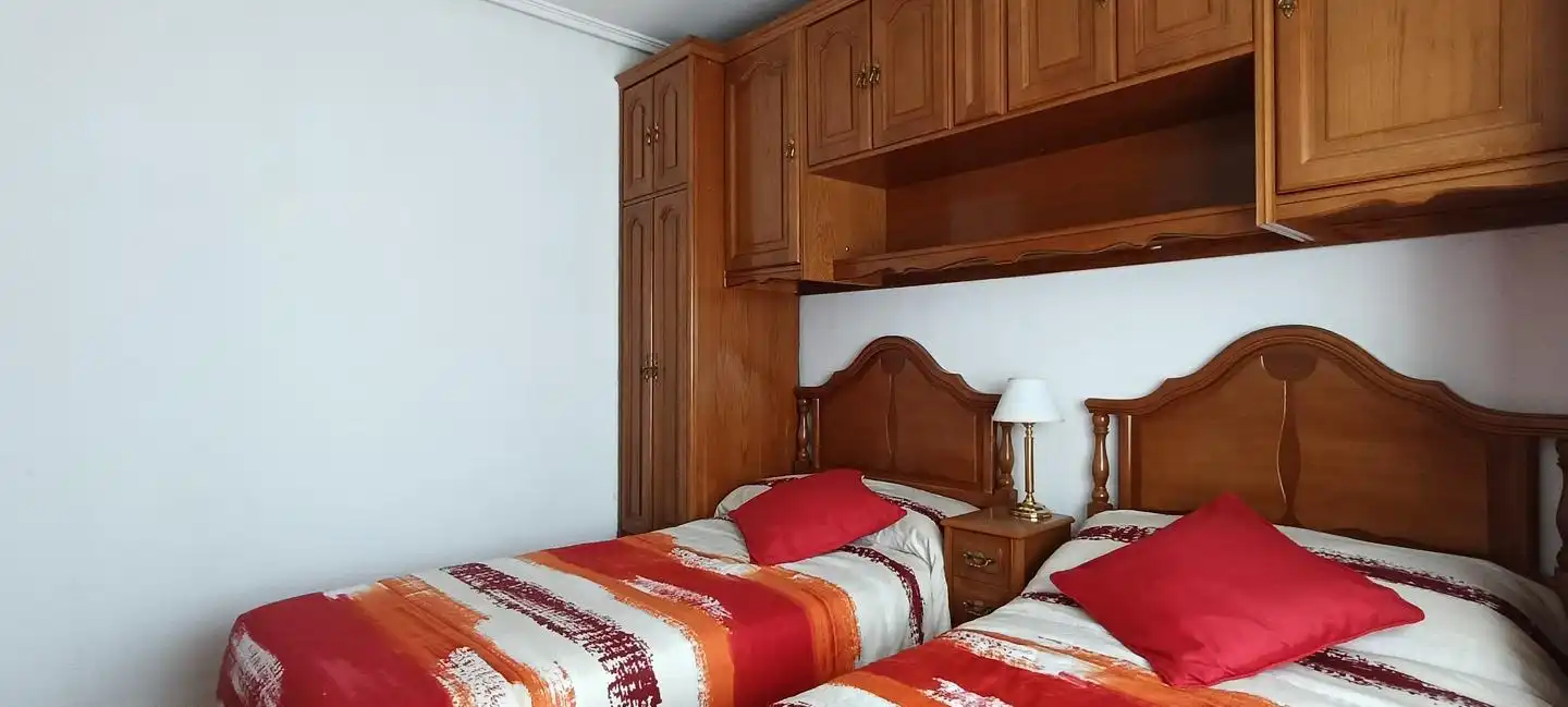 Piso en venta en Calle Miguel Hernández, Armunia