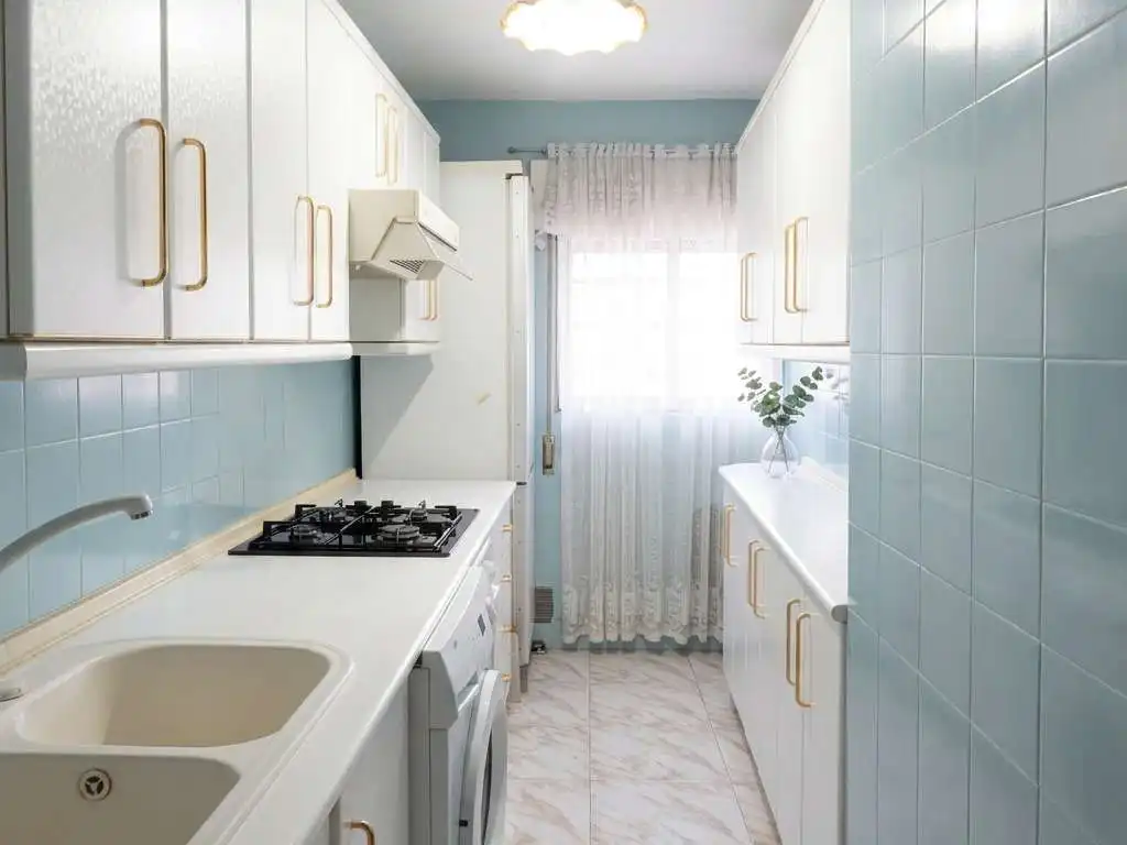 Flat with lift for sale in embajadores 37, imagen 4