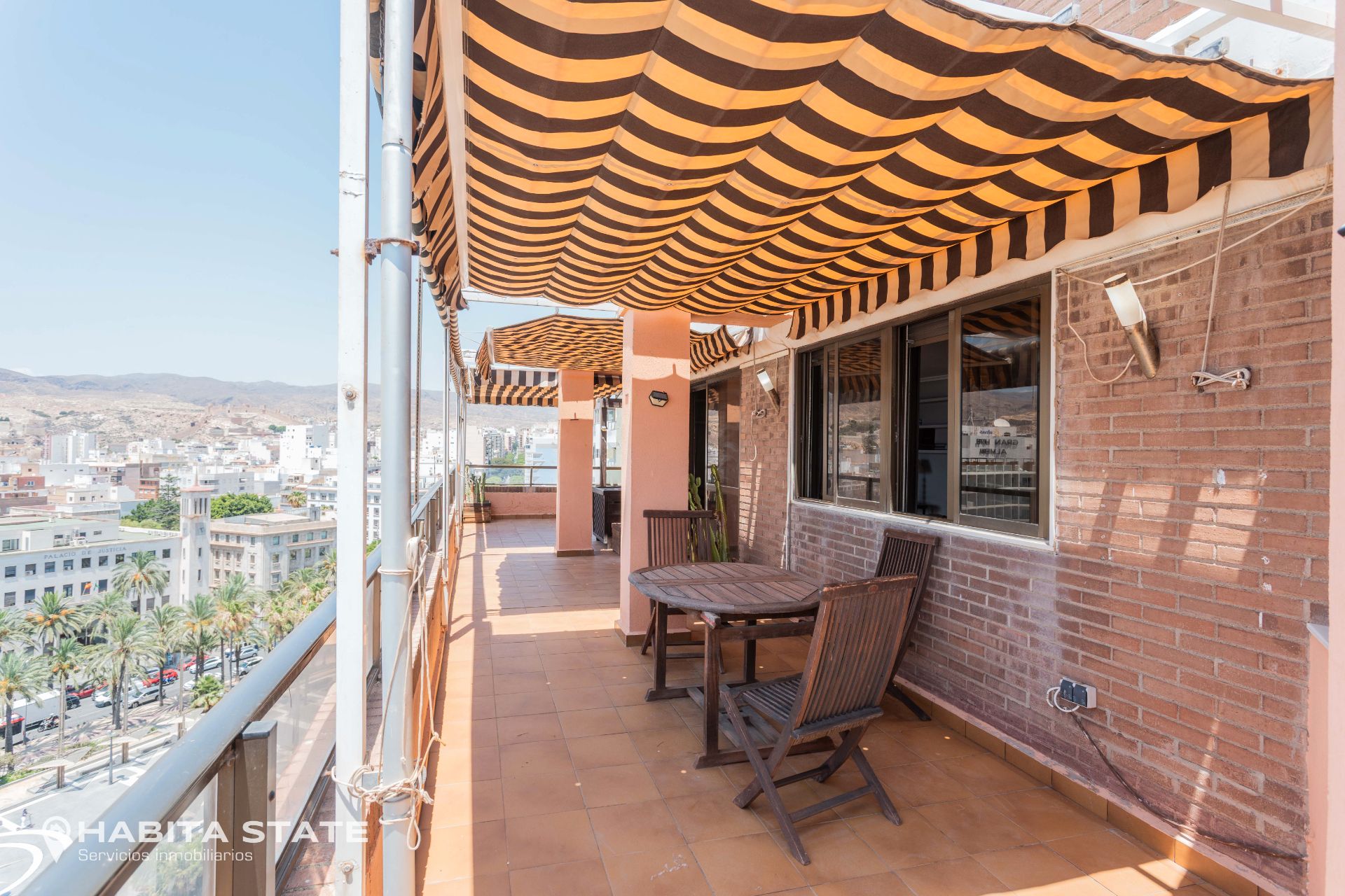 Terrassa de Àtic en venda en  Almería Capital amb Aire condicionat i Terrassa