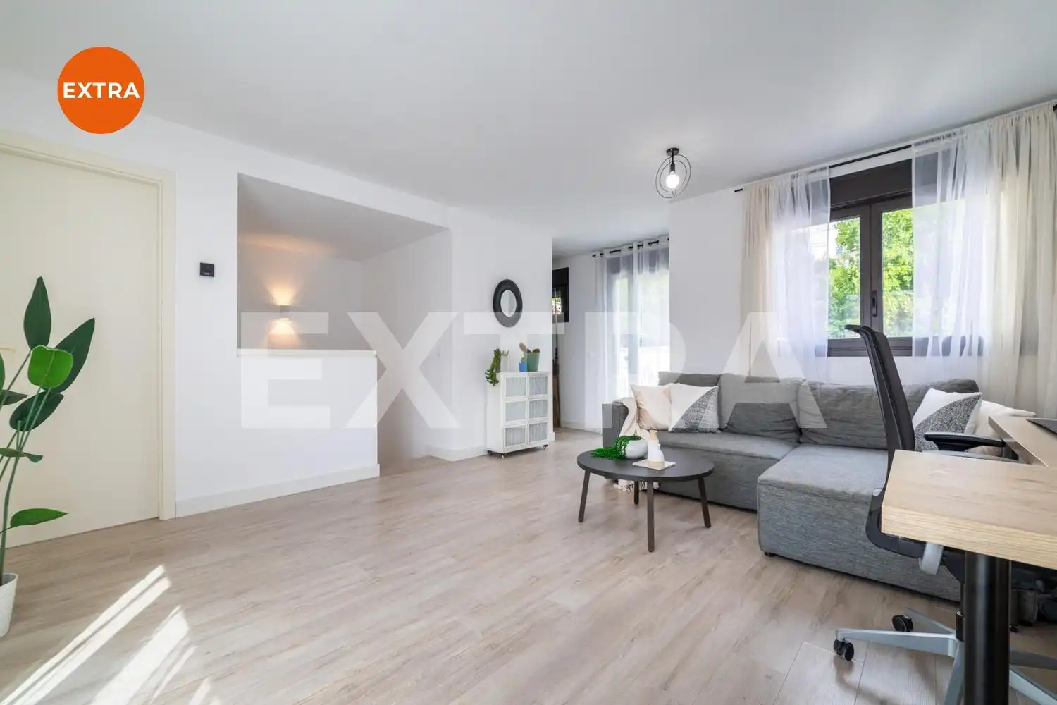 Living room of Houses for sale in Alcalá de Henares  with Air Conditioner, Heating and Private garden