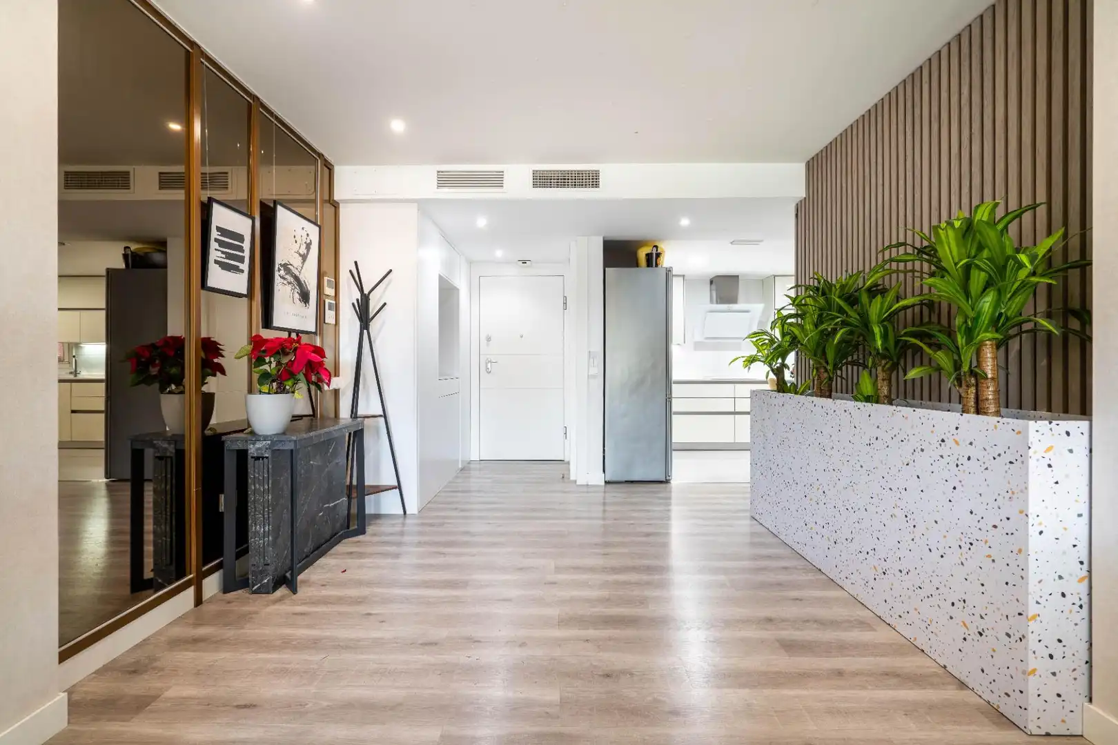 Piso en venta en Almería con Aire acondicionado, Calefacción y Jardín privado