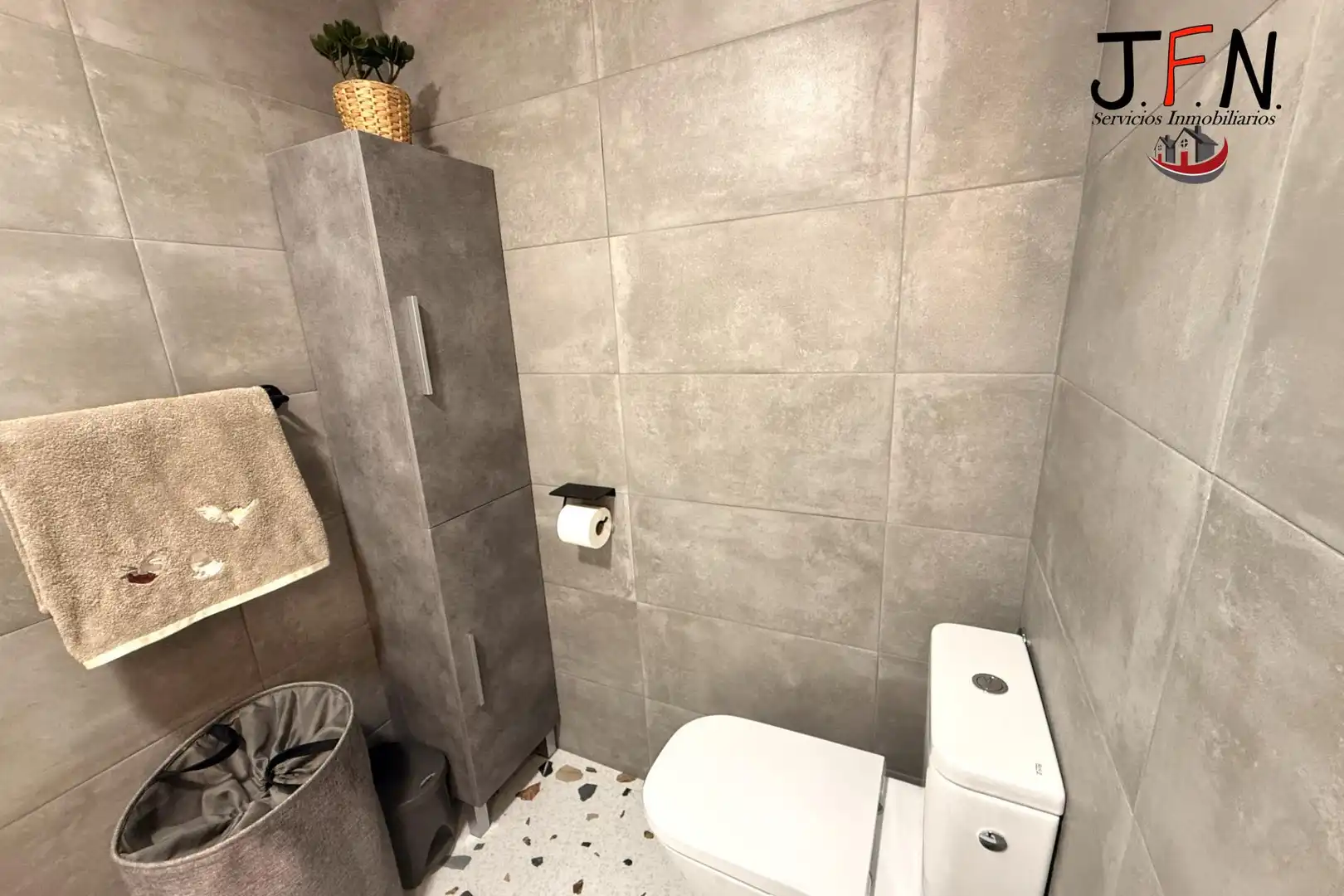 Bathroom of Ground floor for rent in Antigua  with Furnished, Alarm and Community pool