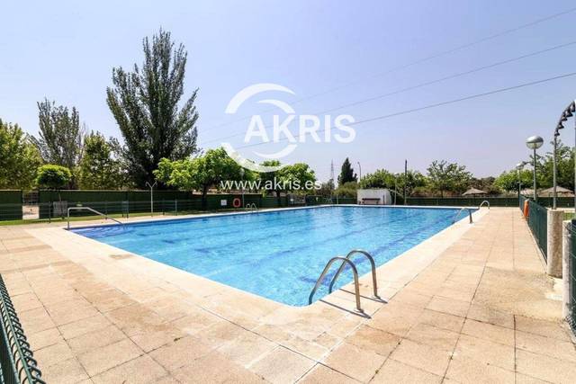 Casa-chalet en Venta en Calle Victoria en Pepino