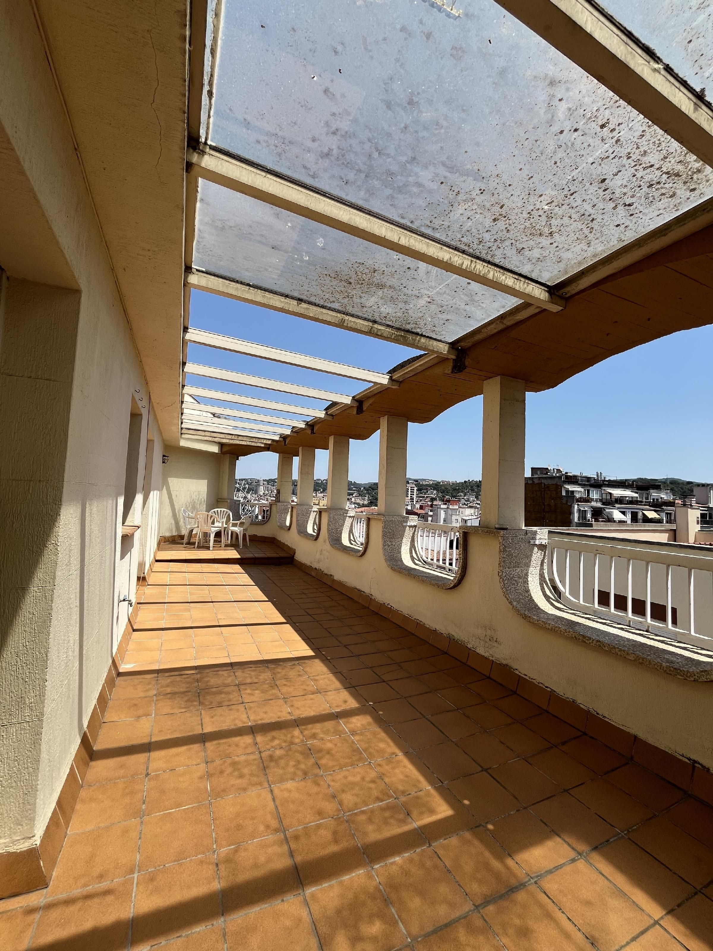 Terrace of Attic to rent in Girona Capital  with Air Conditioner, Heating and Terrace
