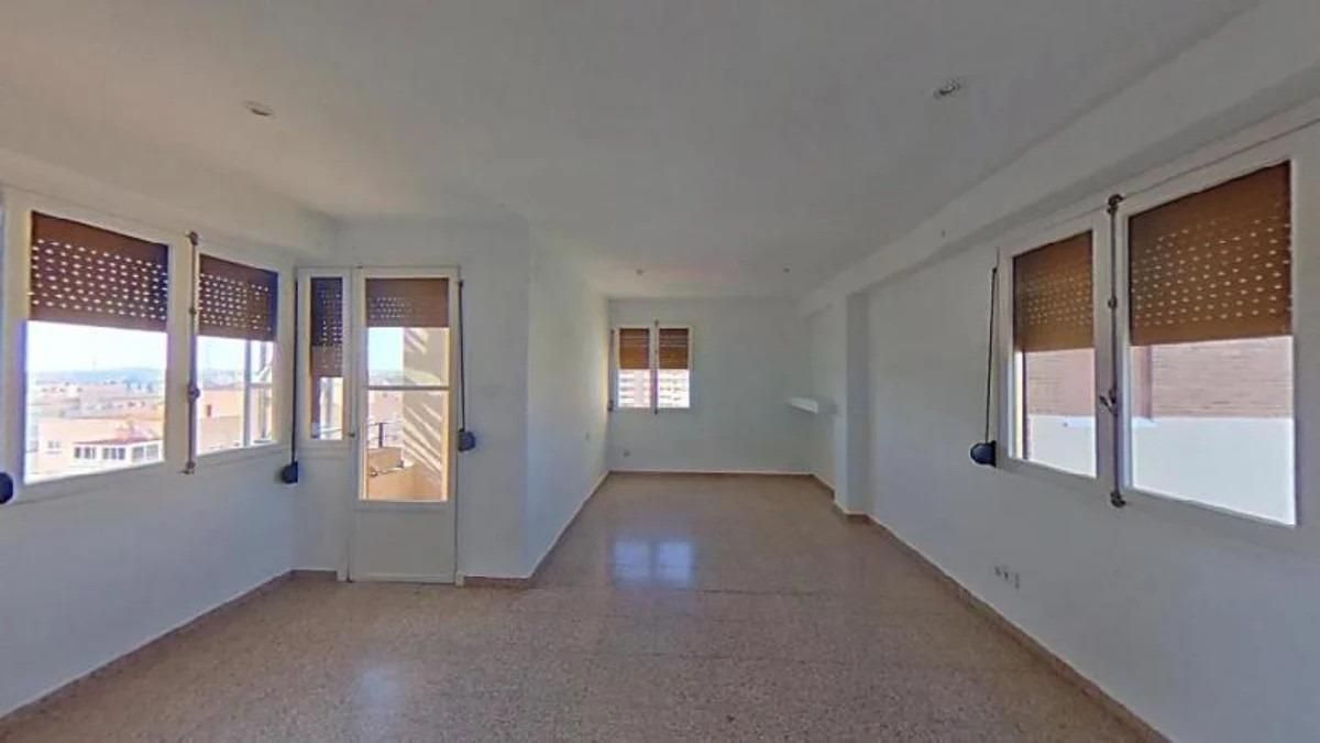 Piso en venta en Avenida del Alcalde Lorenzo Carbonell, Babel, Benalúa - Babel