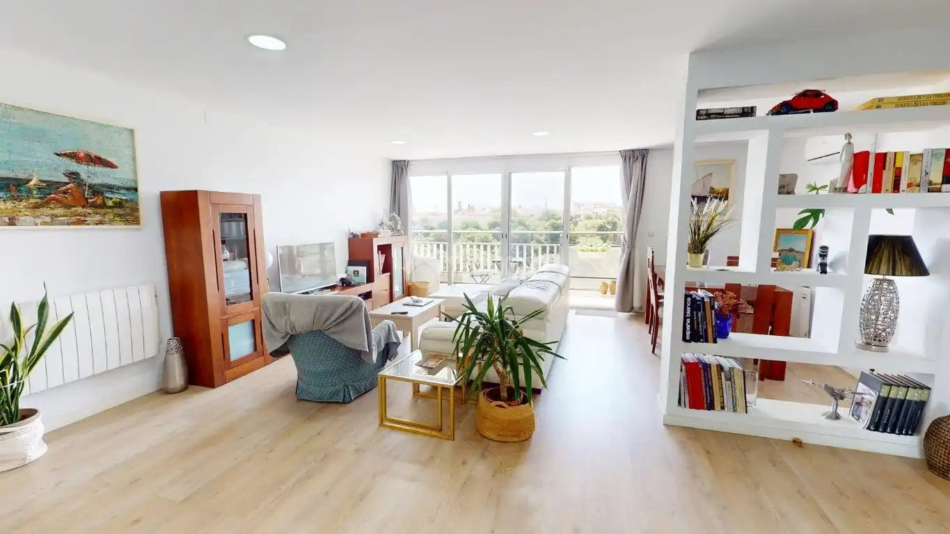 Sala de estar de Piso en venta en Valencia con Aire acondicionado, Calefacción y Balcón
