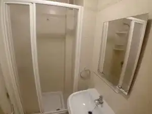 Baño de Piso de alquiler en Las Palmas de Gran Canaria con Amueblado y Lavadora