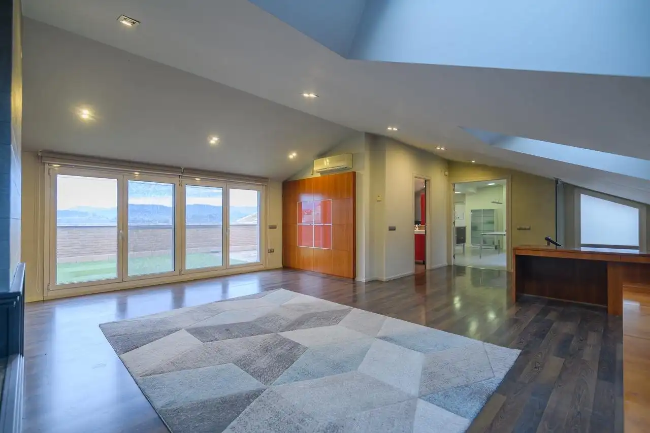 Ático en venta en Manresa con Aire acondicionado, Calefacción y Parquet