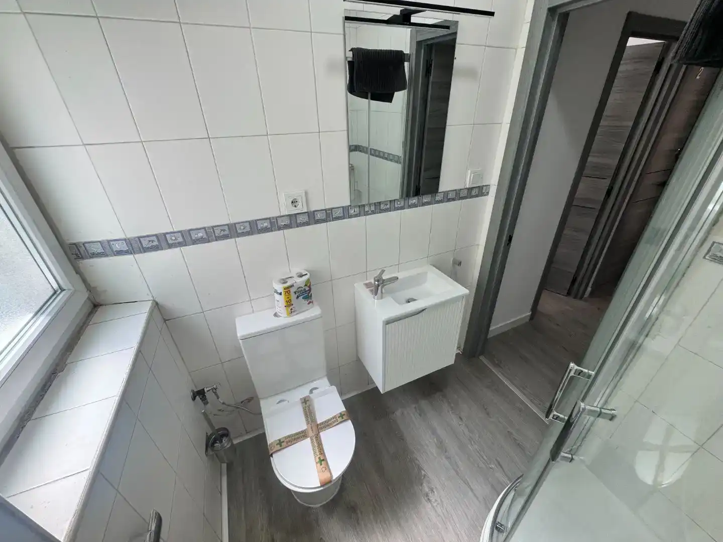 Badezimmer von Haus oder Chalet zur Miete in Santander mit Privatgarten, Möbliert und Ofen