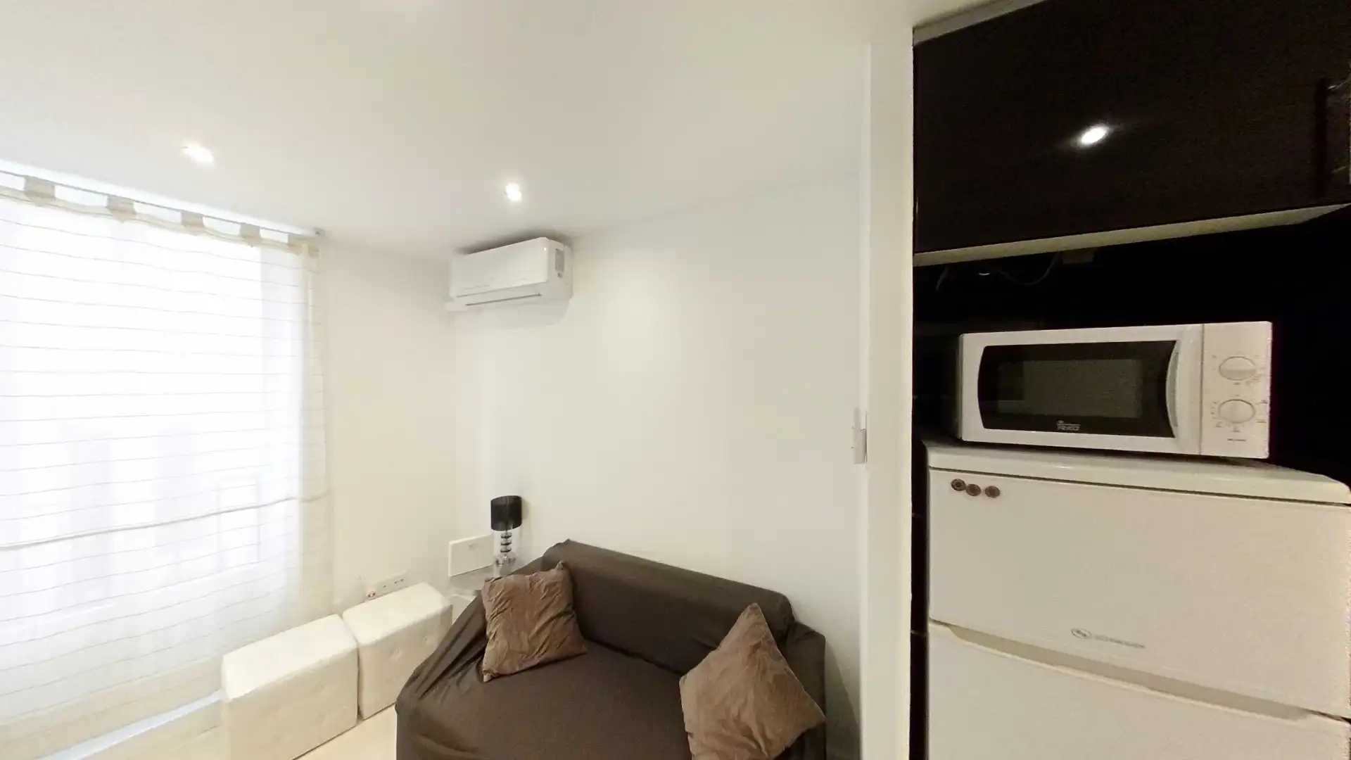 Flat with terrace to rent in Calle del Salitre, imagen 7
