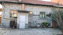 Vista exterior de Casa o xalet en venda en Collado Villalba amb Calefacció i Jardí privat