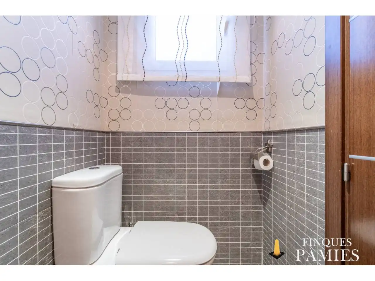 Baño de Casa adosada en venta en Riudoms con Aire acondicionado, Calefacción y Jardín privado