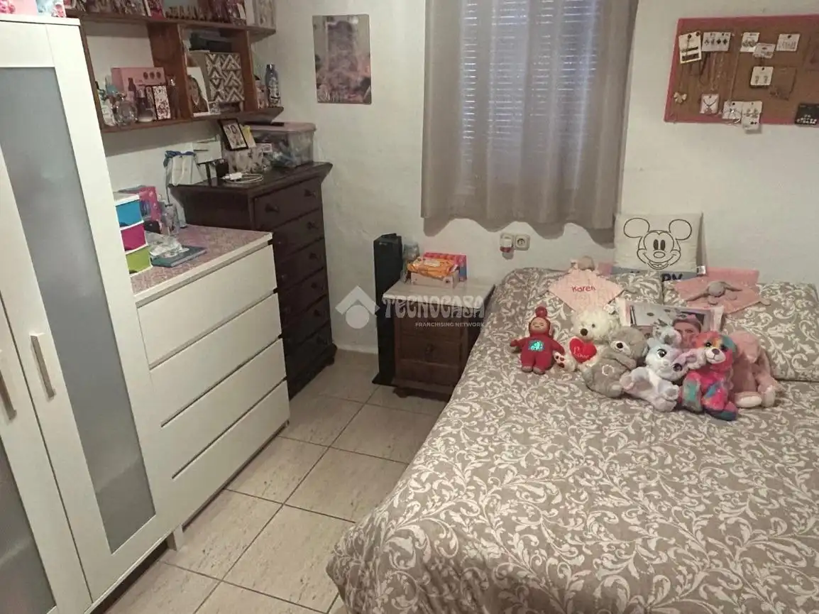 Casa adosada en venta en Zona de la Vega