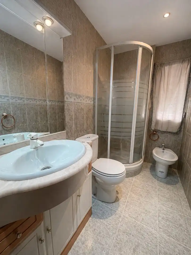 Baño de Piso en venta en Leganés con Aire acondicionado, Calefacción y Terraza