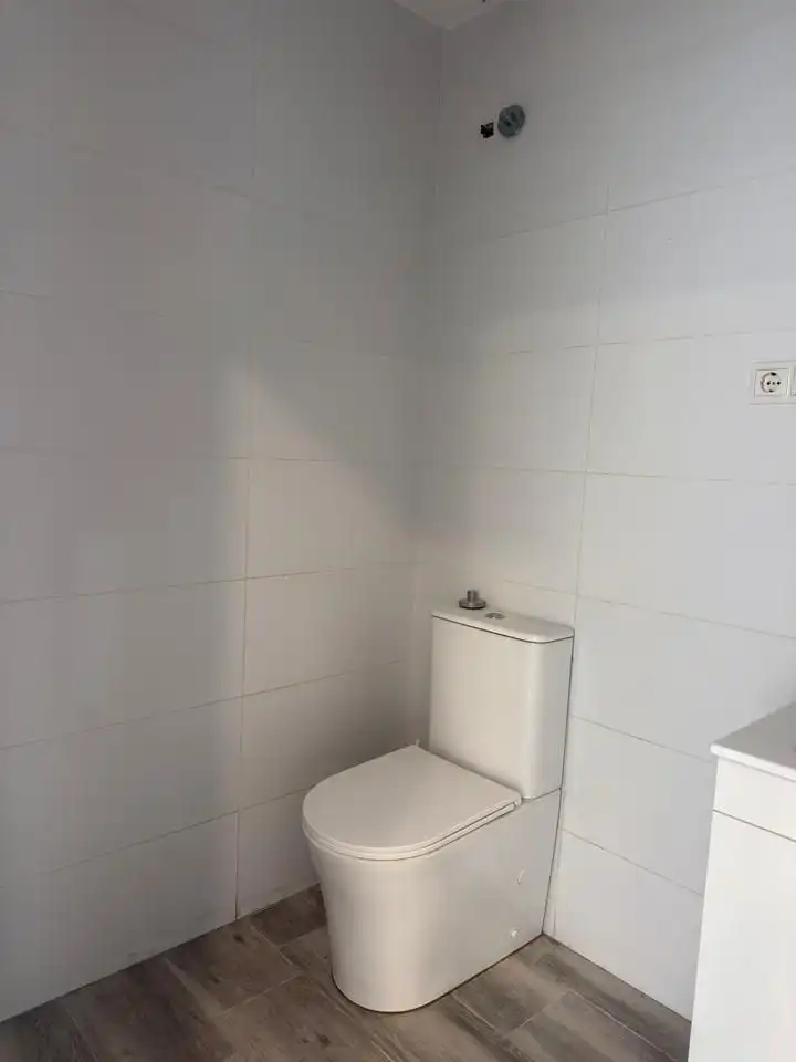 Bany de Planta baixa en venda en Benalmádena amb Aire condicionat i Terrassa