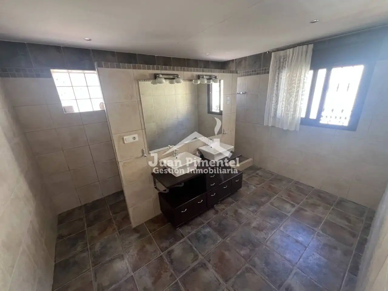 Casa rústica amb piscina en venda a Carretera General de Genalguacil 1, imagen 24