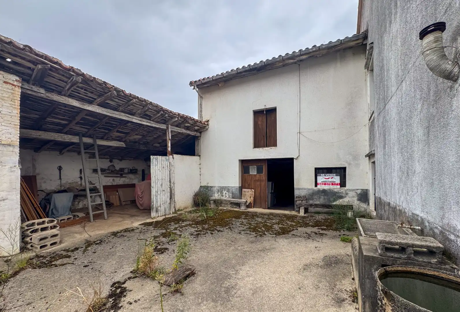 Vista exterior de Casa adosada en venta en Alfoz de Lloredo con Terraza