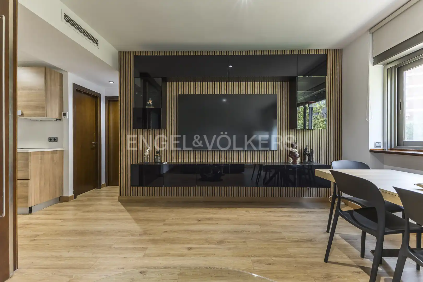 Living room of Flat for rent in Madrid  with Air Conditioner, Heating and Swimming Pool