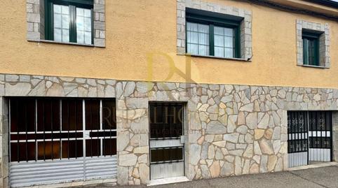 Foto 3 de Casa o xalet en venda a Calle Villarín, 12, La Pola de Gordón , León