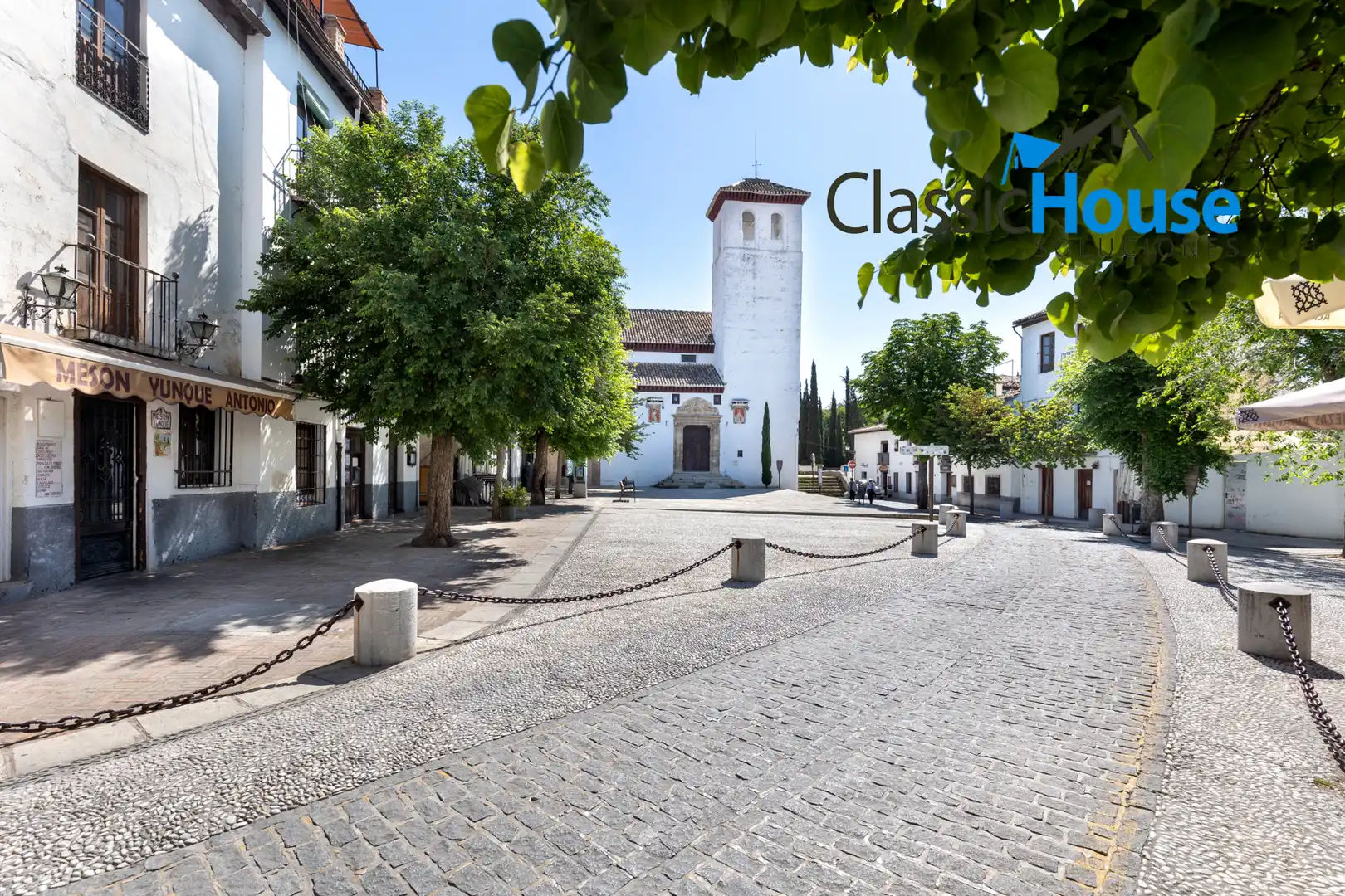 Vista exterior de Casa adosada en venta en Granada con Terraza, Amueblado y Horno