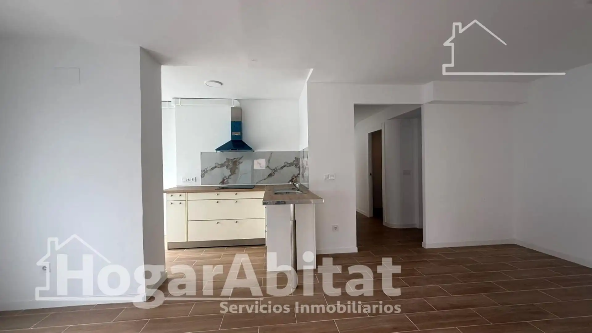 Kitchen of Flat for sale in Tavernes de la Valldigna  with Storage room