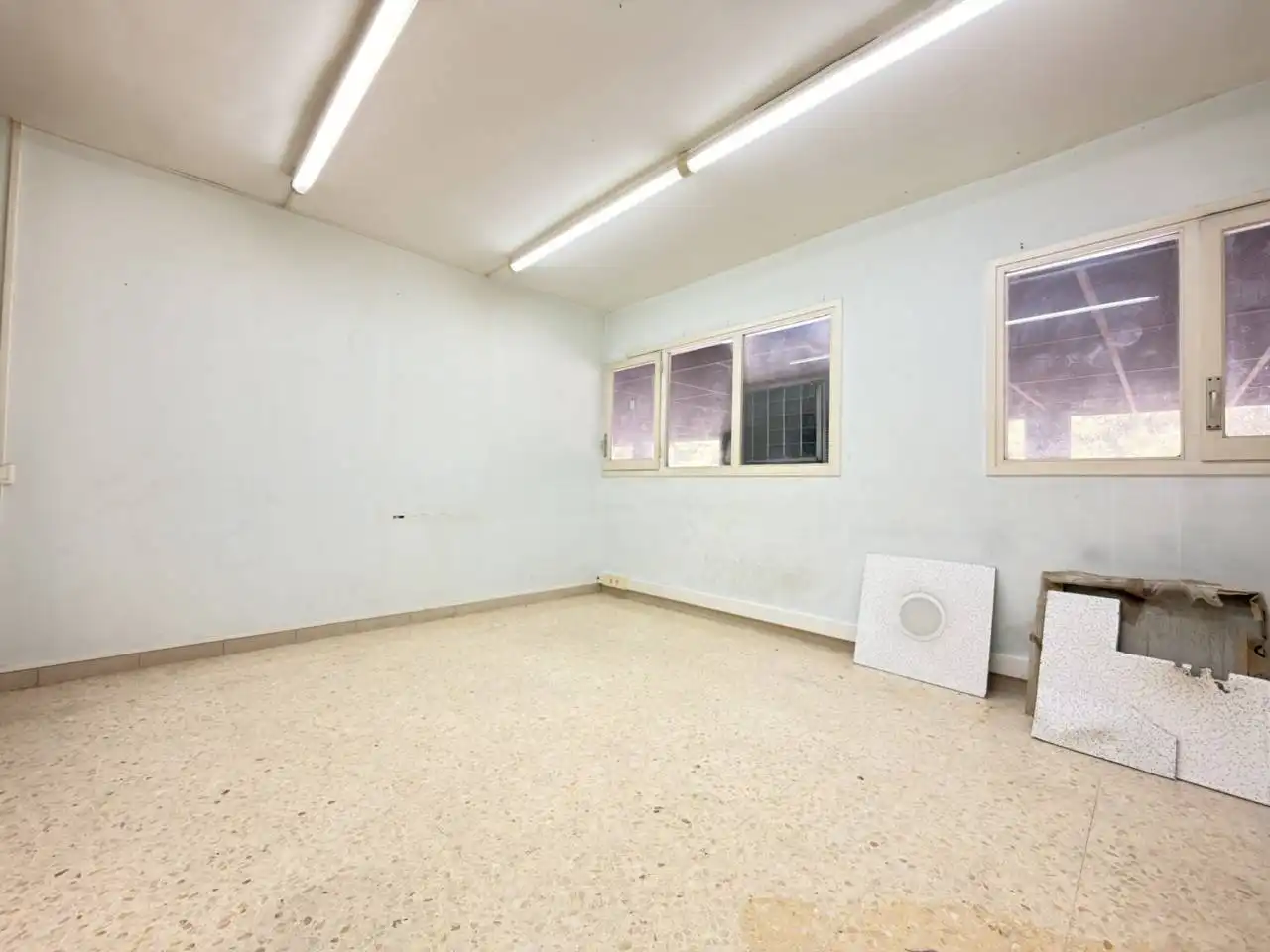 Local comercial en venda a Calle Mare de Déu de Port, imagen 26