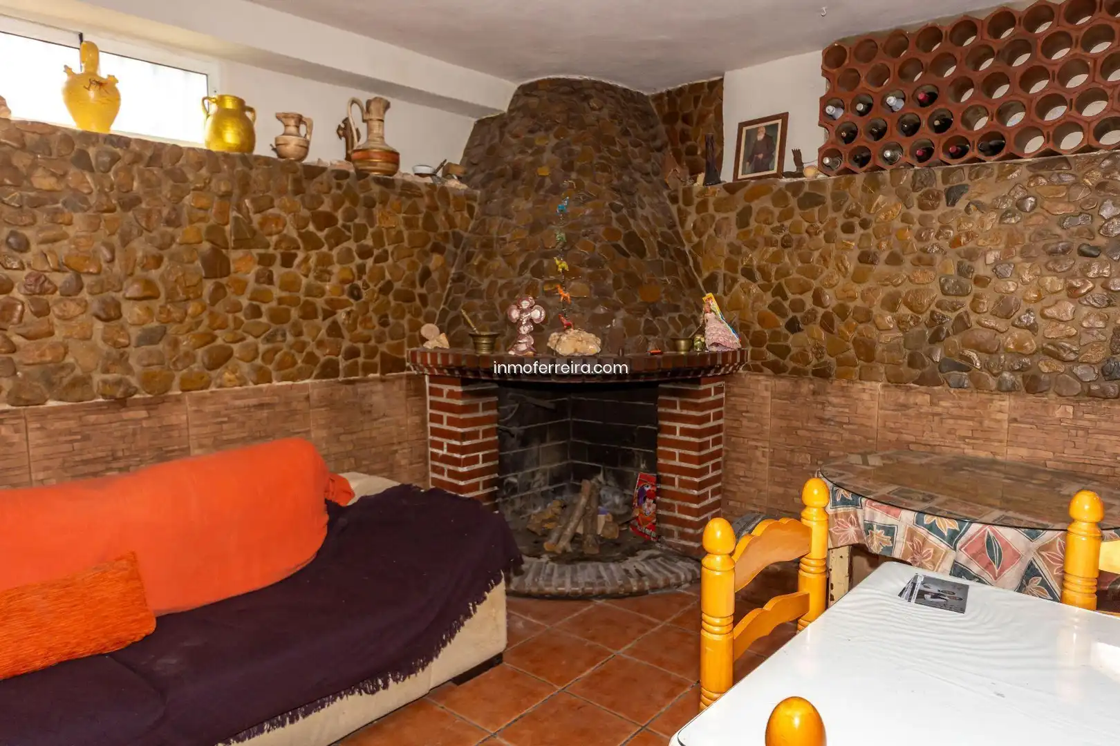 Houses for sale in Darro  with Storage room